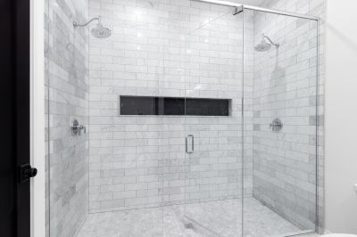 Sleek Minimalist Shower Design